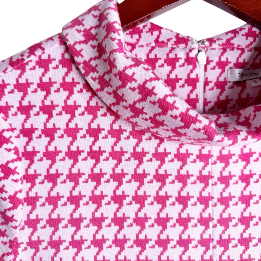 TYLER BOE Kristen Knit Dress Size Small in Pink Houndstooth Print - Picture 5 of 12